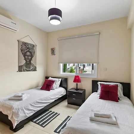 A Piece Of Africa In Mandria By Vichy Holidays Appartement *