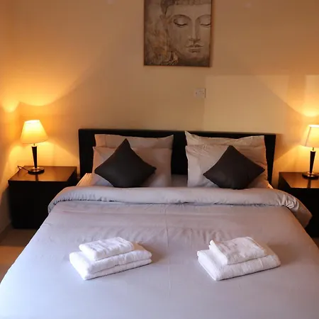 Appartement A Piece Of Africa In Mandria By Vichy Holidays
